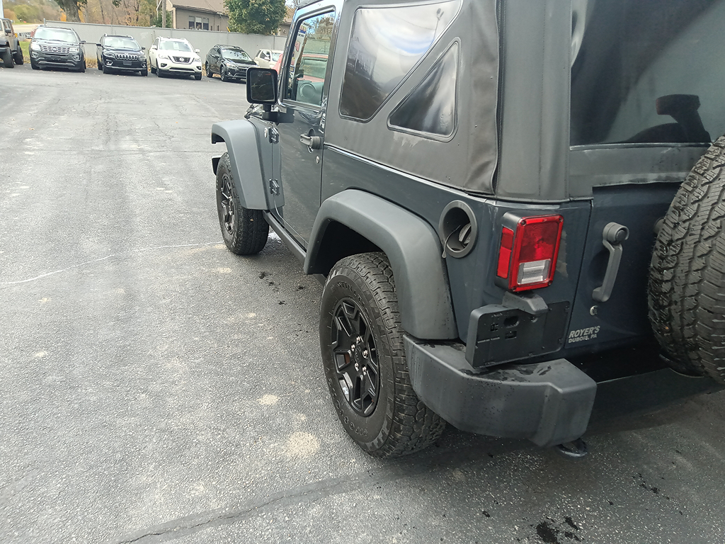 2017 Jeep Wrangler Willys Wheeler - Photo 7
