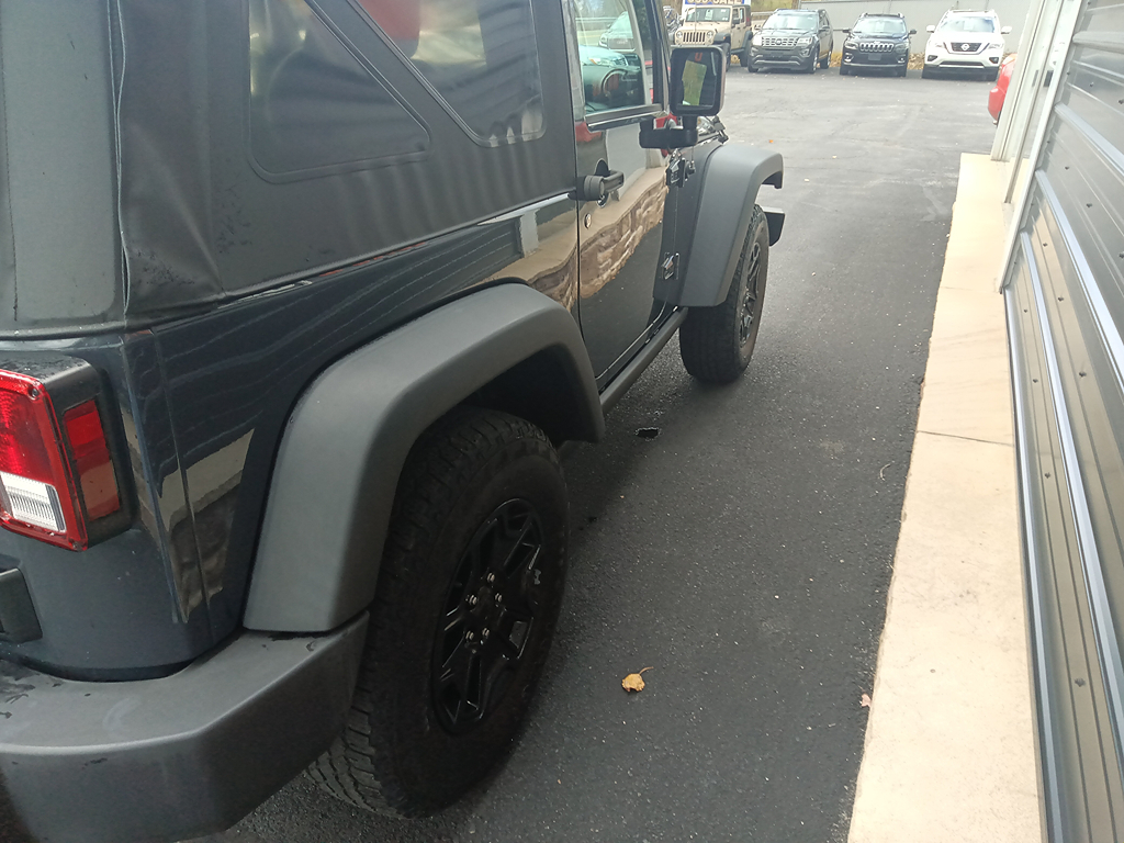 2017 Jeep Wrangler Willys Wheeler - Photo 8