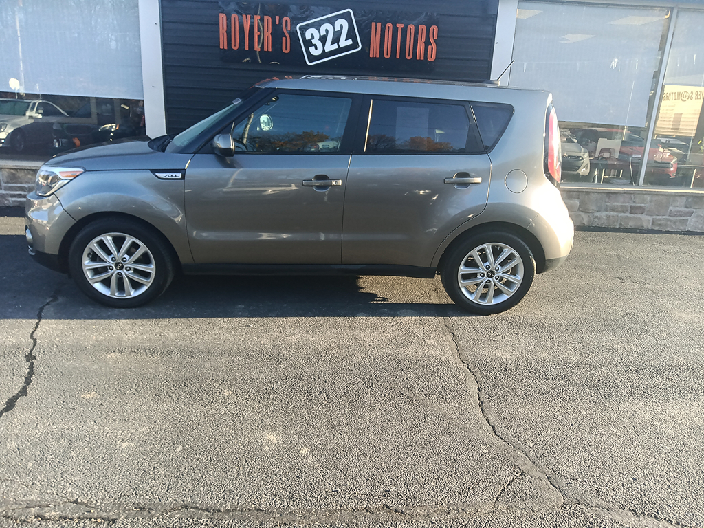 2017 Kia Soul +
