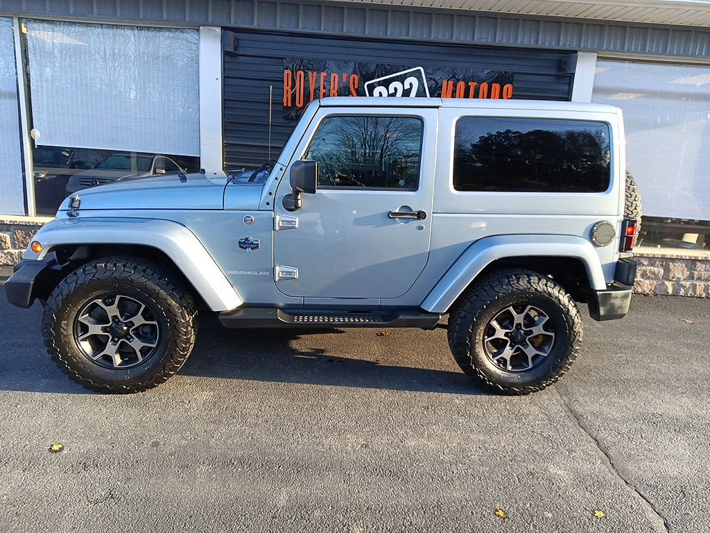2012 Jeep Wrangler Sahara