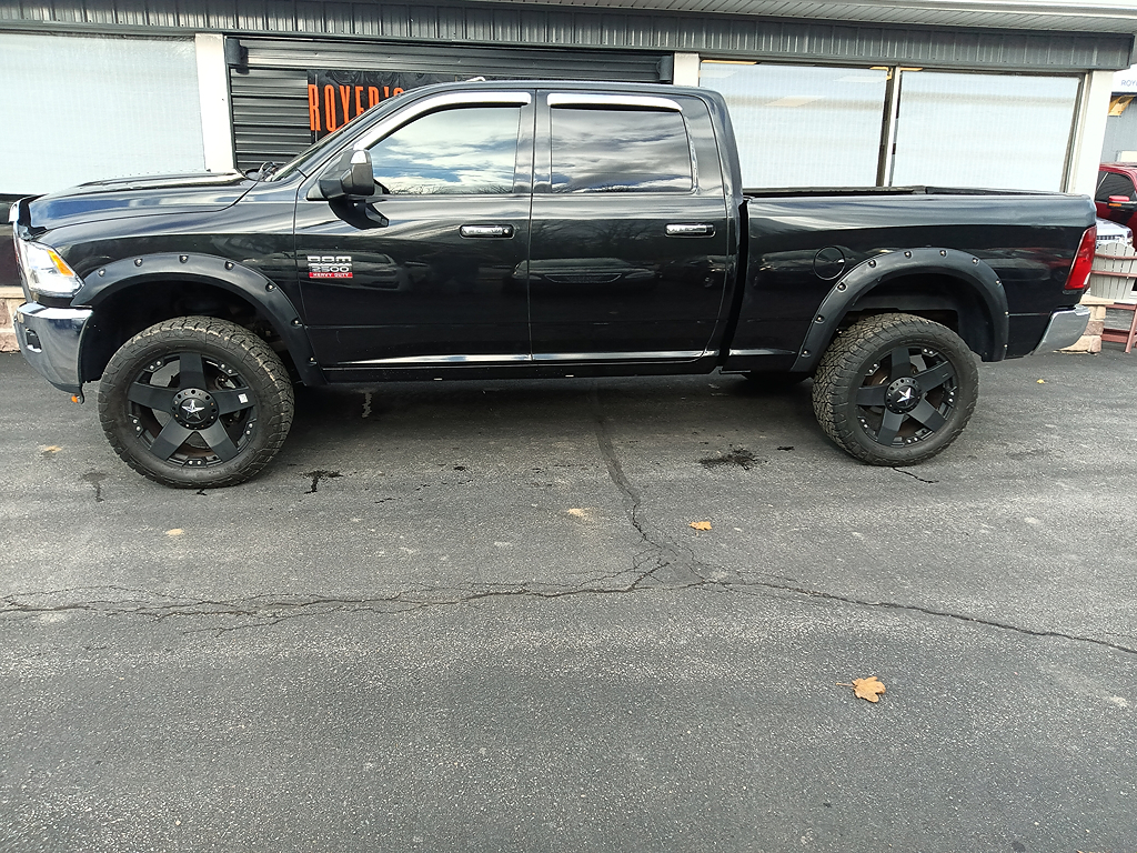 2010 RAM Ram 2500 Pickup SLT's photo