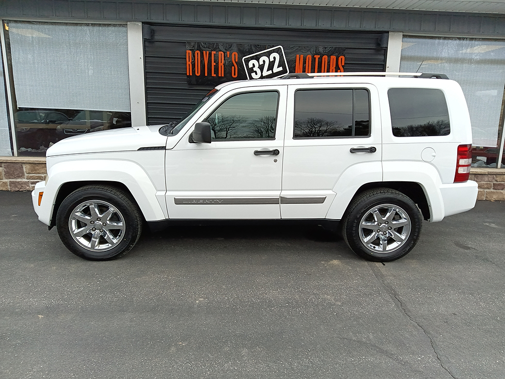 2012 Jeep Liberty Limited's photo
