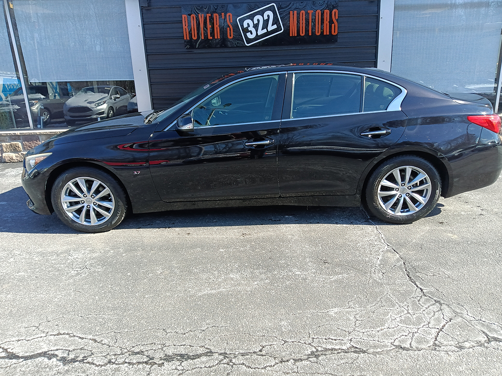 2014 INFINITI Q50 Premium