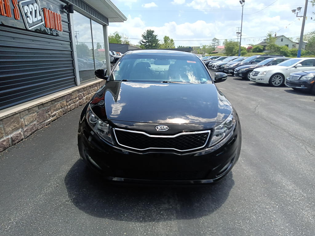 2011 Kia Optima EX AT Turbo's photo
