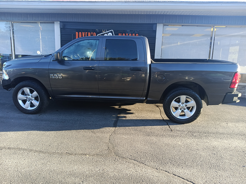 2015 RAM 1500 Pickup