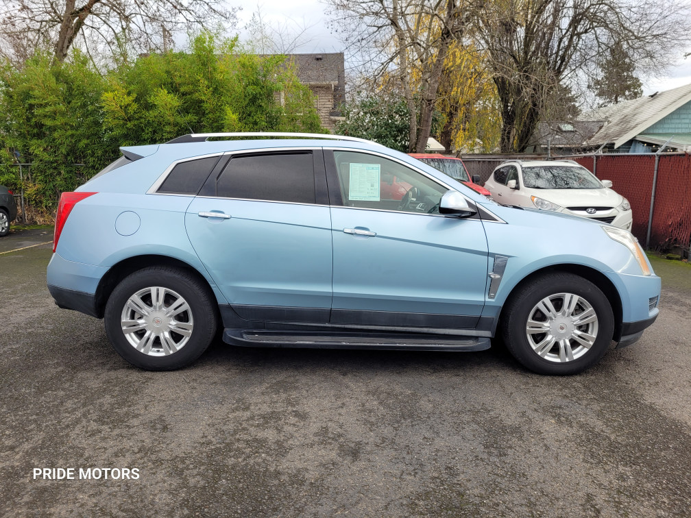 Additional photo of vehicle.