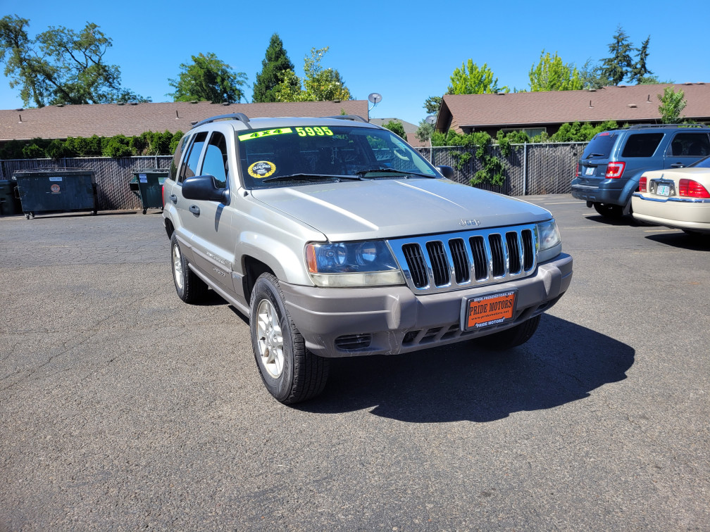 Additional photo of vehicle.
