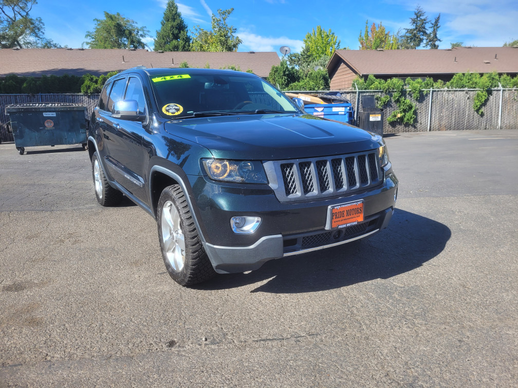 Additional photo of vehicle.