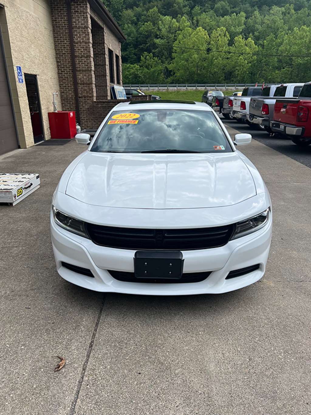 Additional photo of vehicle.