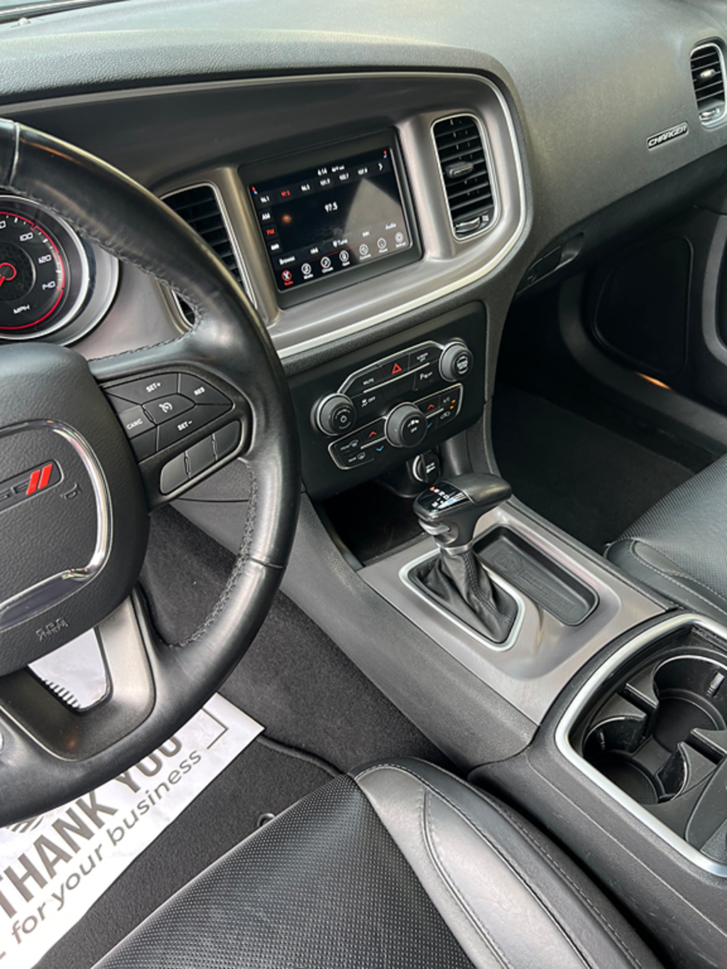 Additional photo of vehicle.