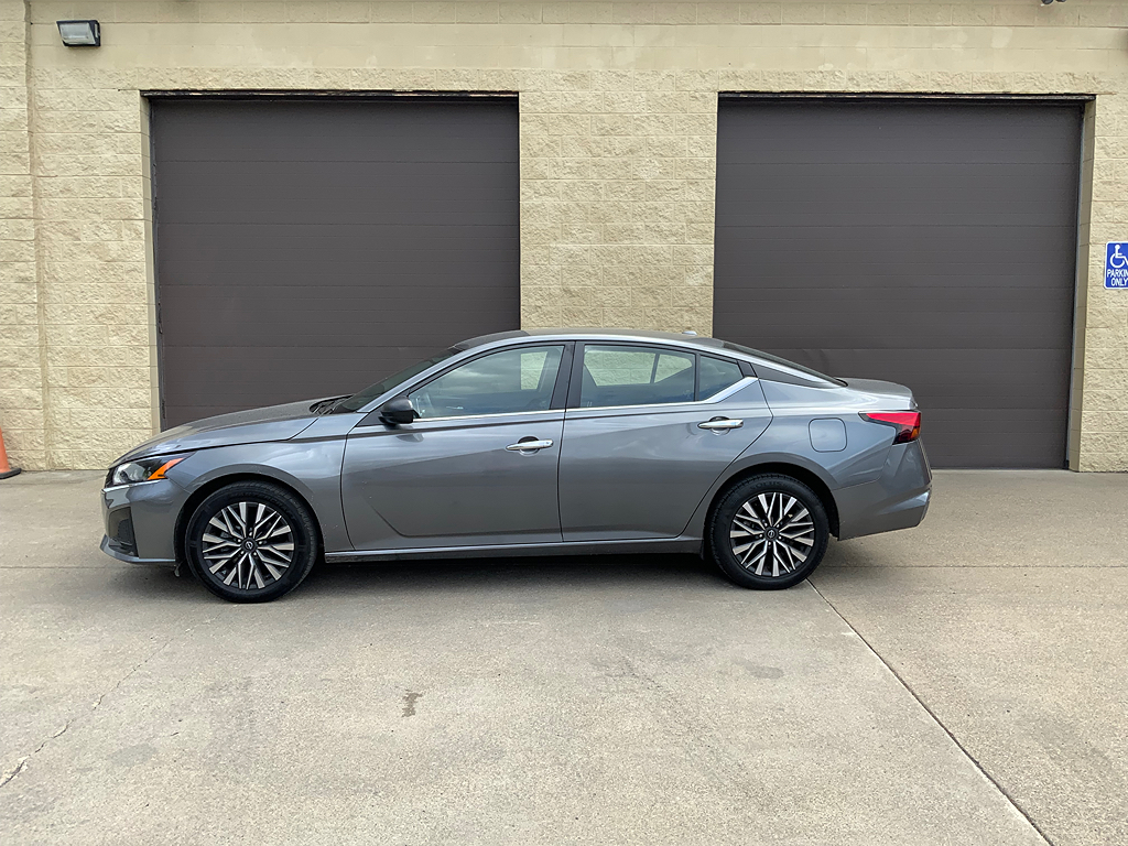 Photo of 2024 NISSAN ALTIMA