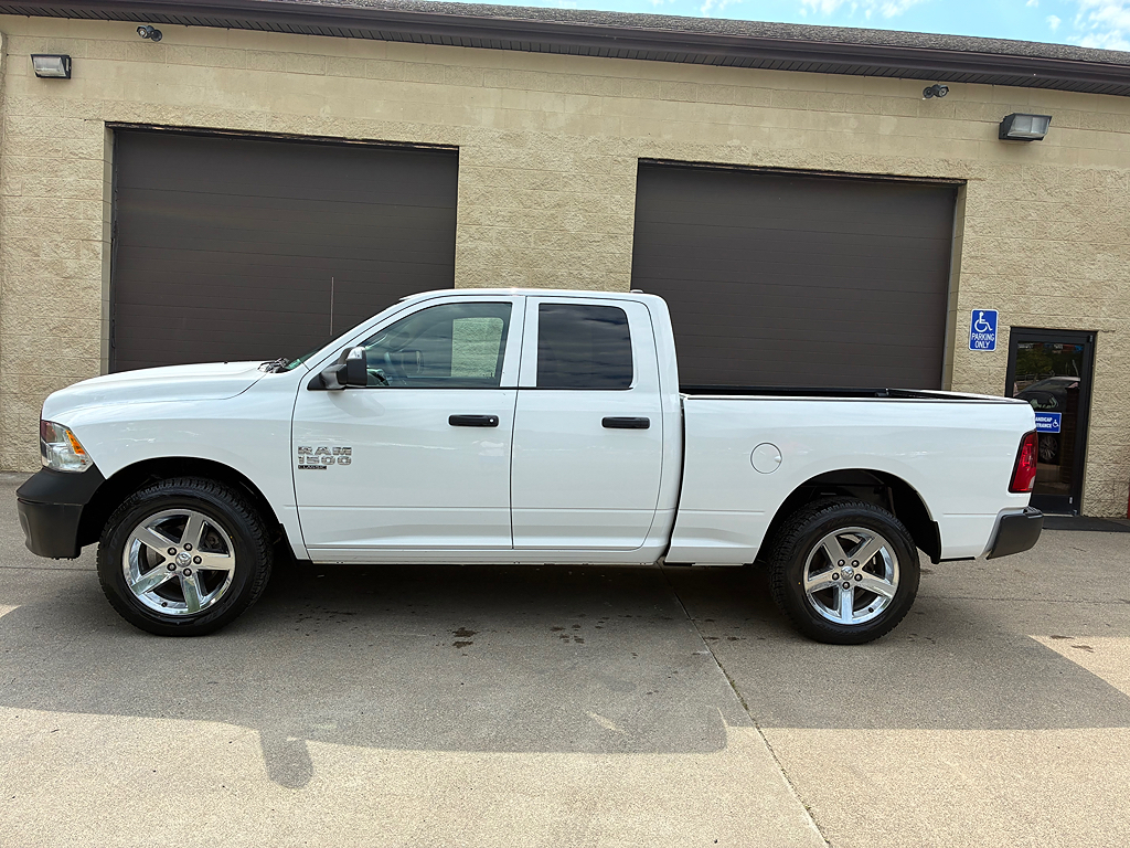 2022 RAM 1500 Classic Tradesman 4x4 Quad Cab 6'4's photo