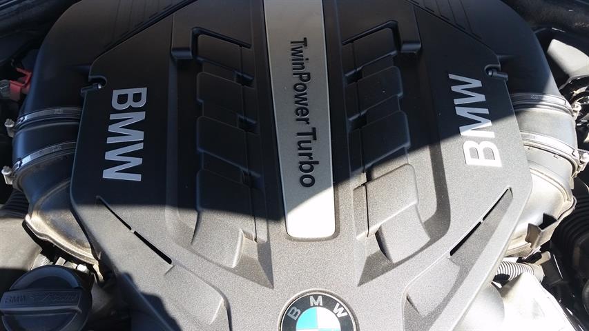 2012 BMW 6 Series 650i - Photo 5