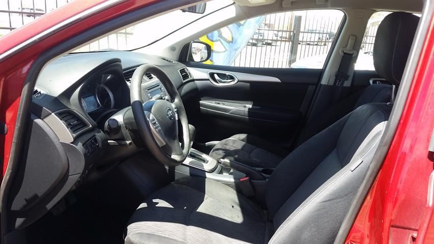 Additional photo of vehicle.