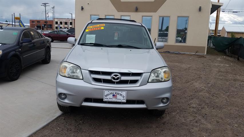2005 Mazda Tribute s