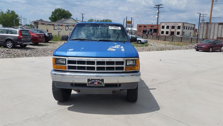 1991 Dodge Dakota - Photo 2