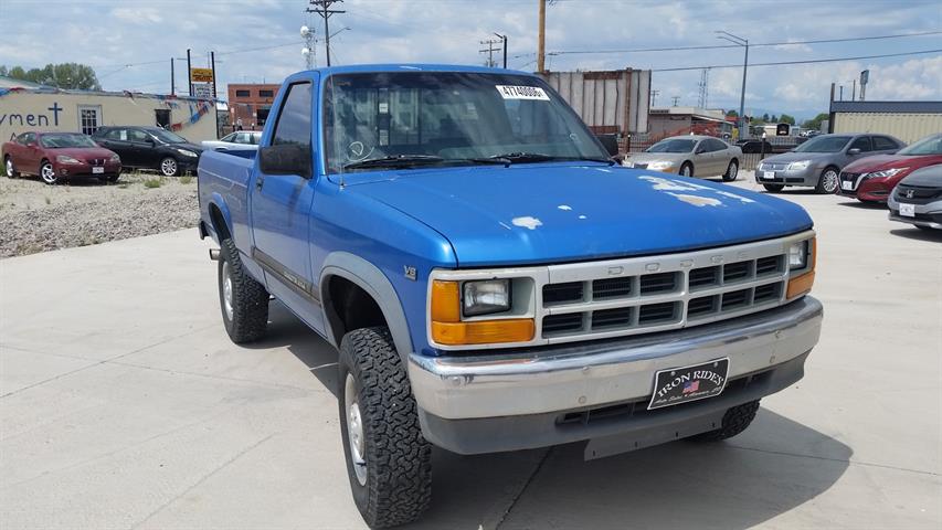 1991 Dodge Dakota - Photo 3