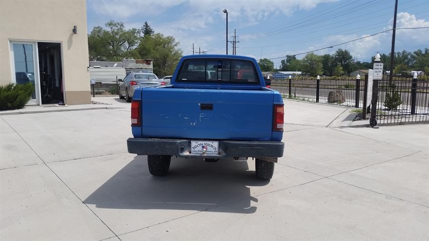 1991 Dodge Dakota - Photo 5