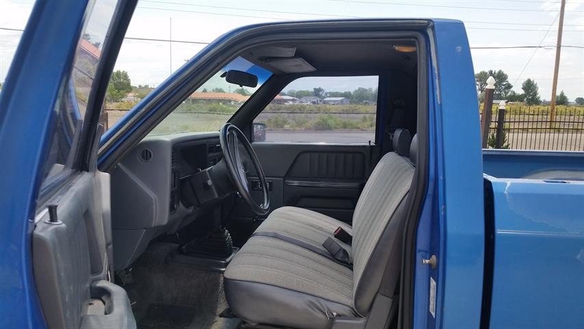 1991 Dodge Dakota - Photo 9
