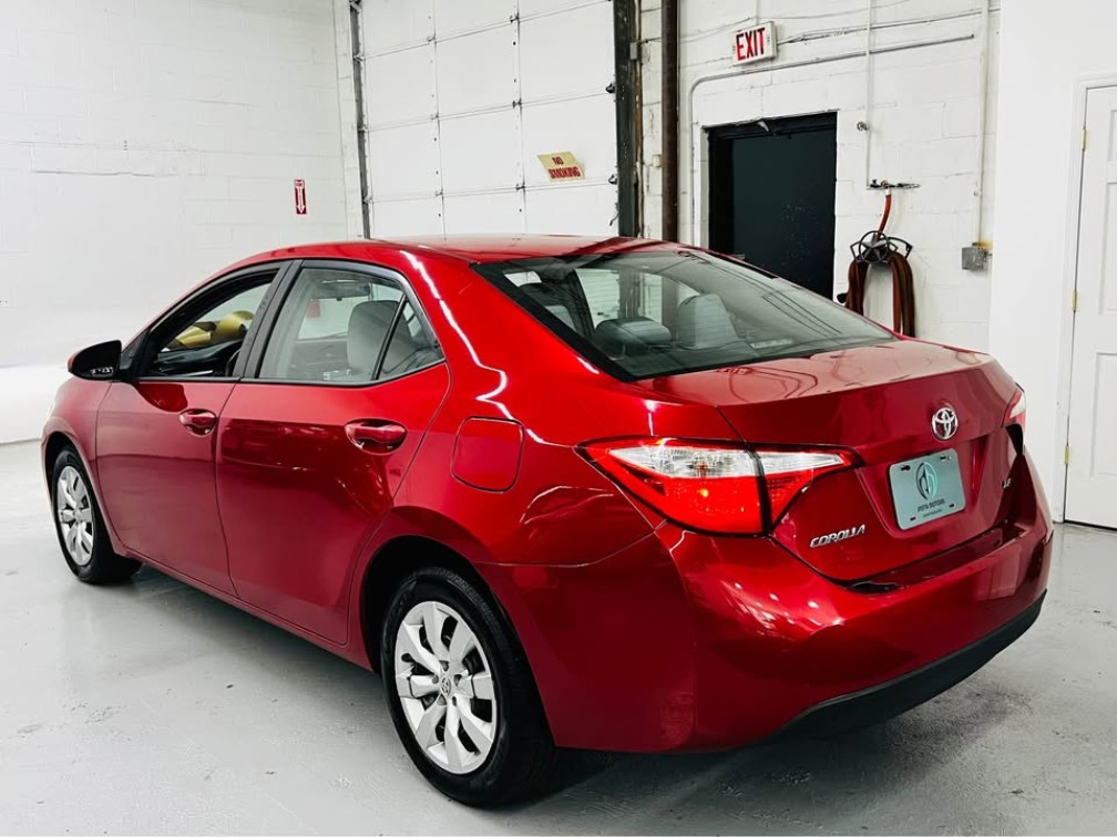 2015 Toyota Corolla LE Plus photo 7