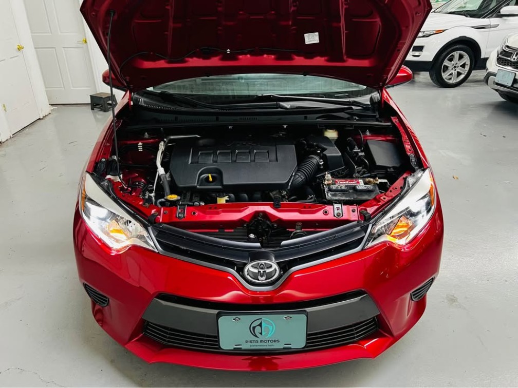 2015 Toyota Corolla LE Plus photo 11