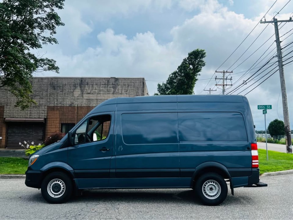2018 Mercedes Benz Sprinter 2500 photo 11