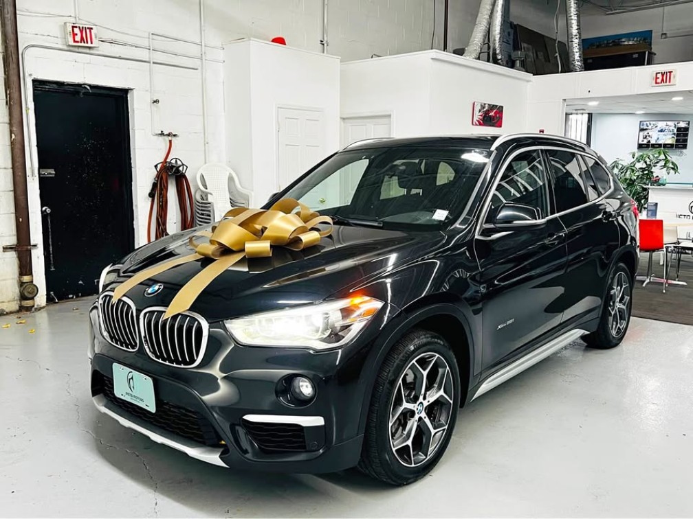 2017 BMW X1 28i