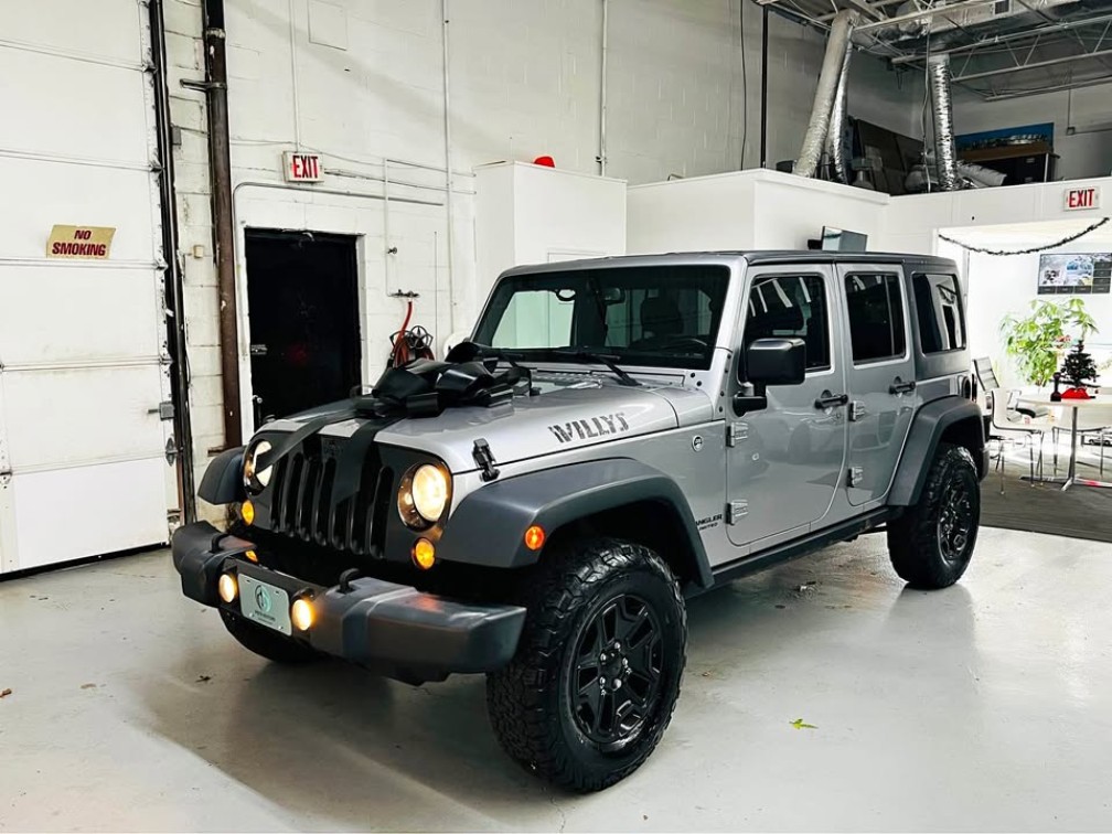 2016 Jeep Wrangler Unlimited Willys Wheeler's photo
