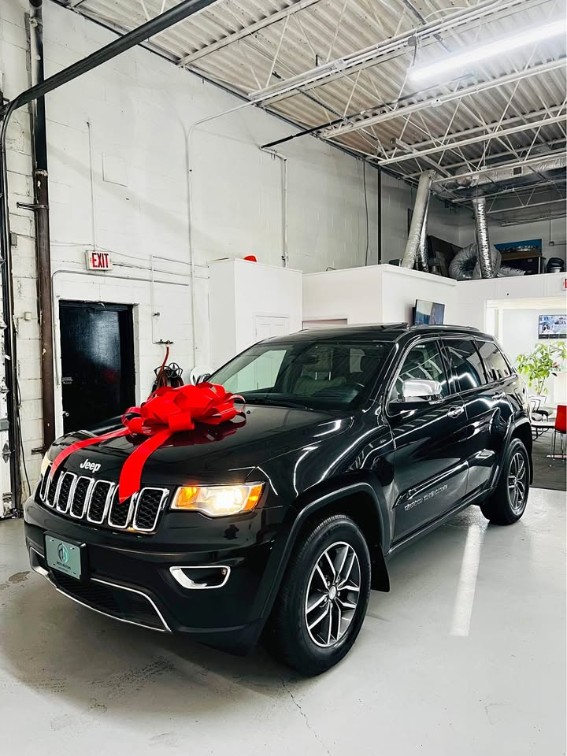 2017 Jeep Grand Cherokee Limited 4WD's photo