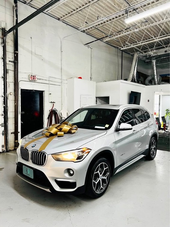 2018 BMW X1 xDrive28i's photo