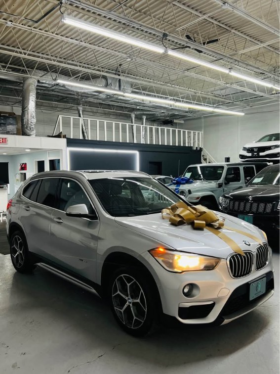 2018 BMW X1 28i - Photo 7