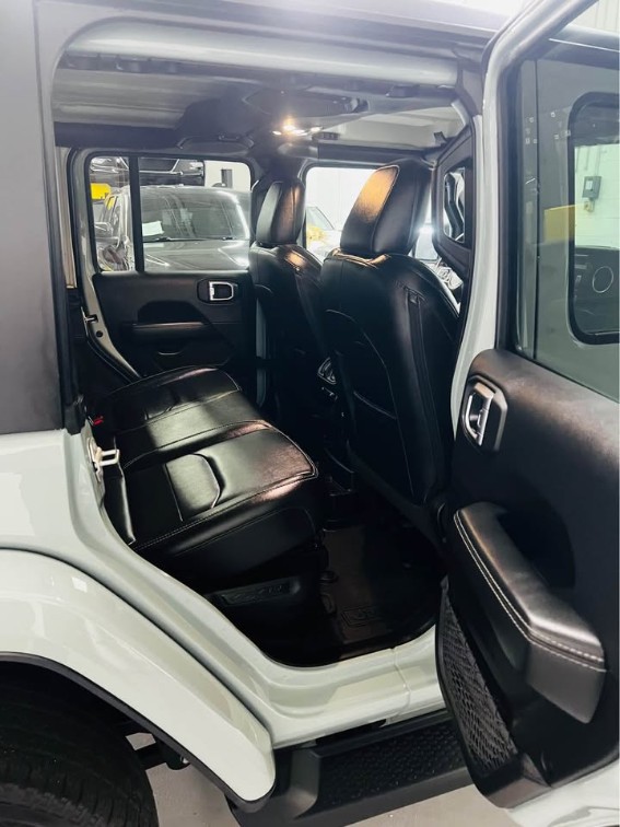 2023 Jeep Wrangler 4xe Rubicon 4XE - Photo 11