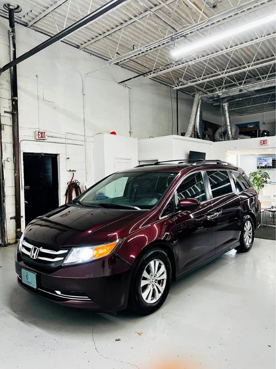2014 Honda Odyssey EX's photo