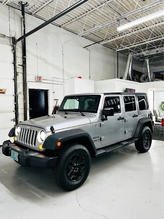 2015 Jeep Wrangler Sport's photo