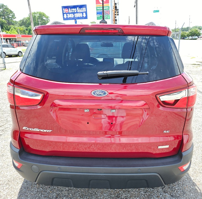 Additional photo of vehicle.