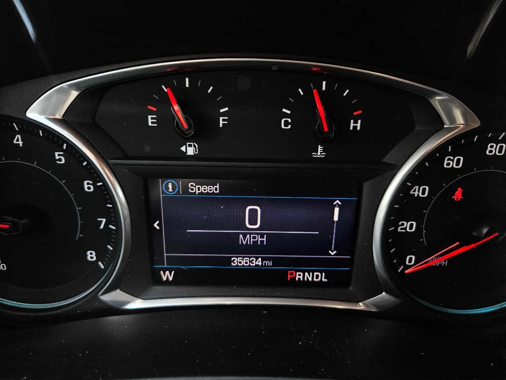 Additional photo of vehicle.