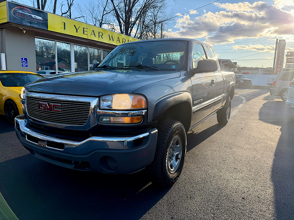 2007 GMC Sierra Classic 2500HD's photo