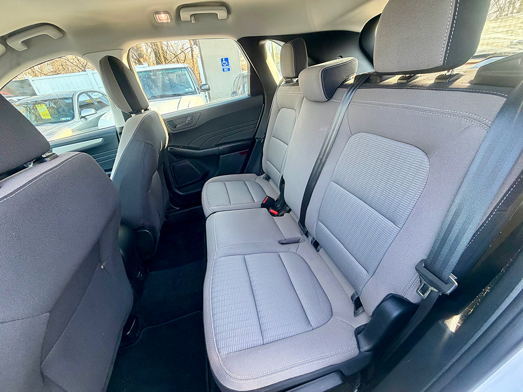 2022 Ford Escape S - Photo 11