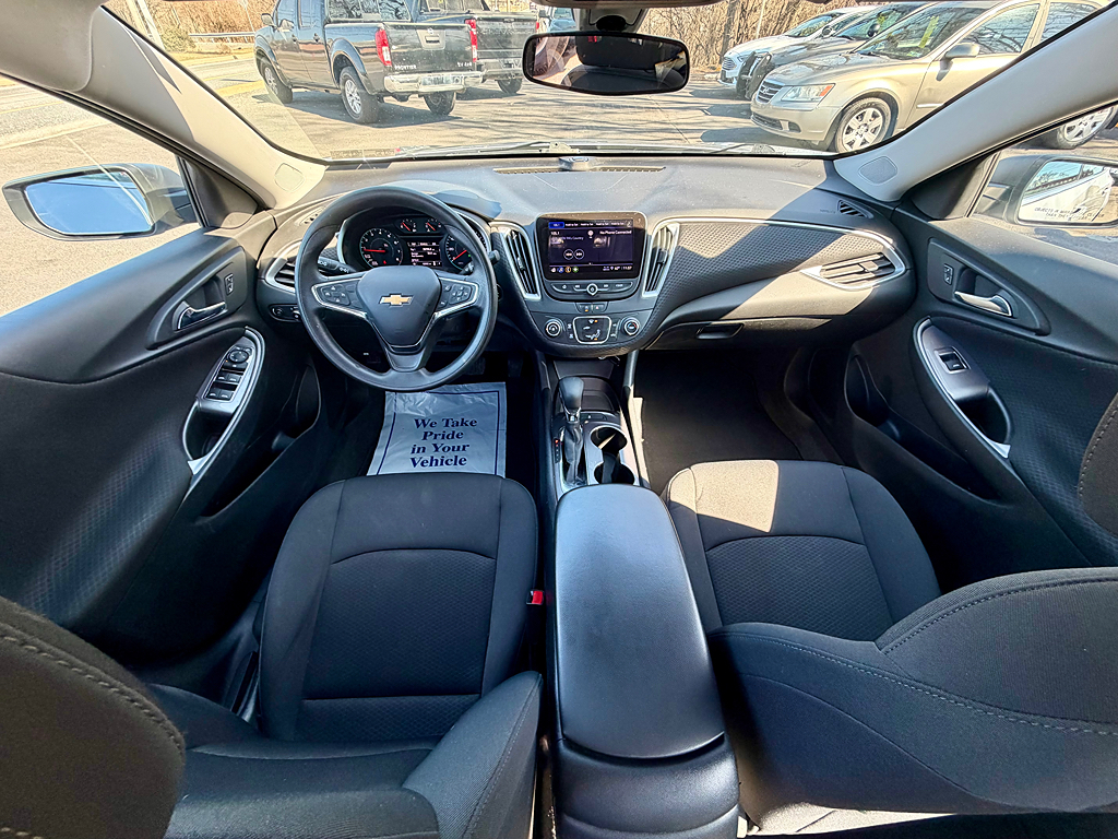 2021 Chevrolet Malibu - Photo 10