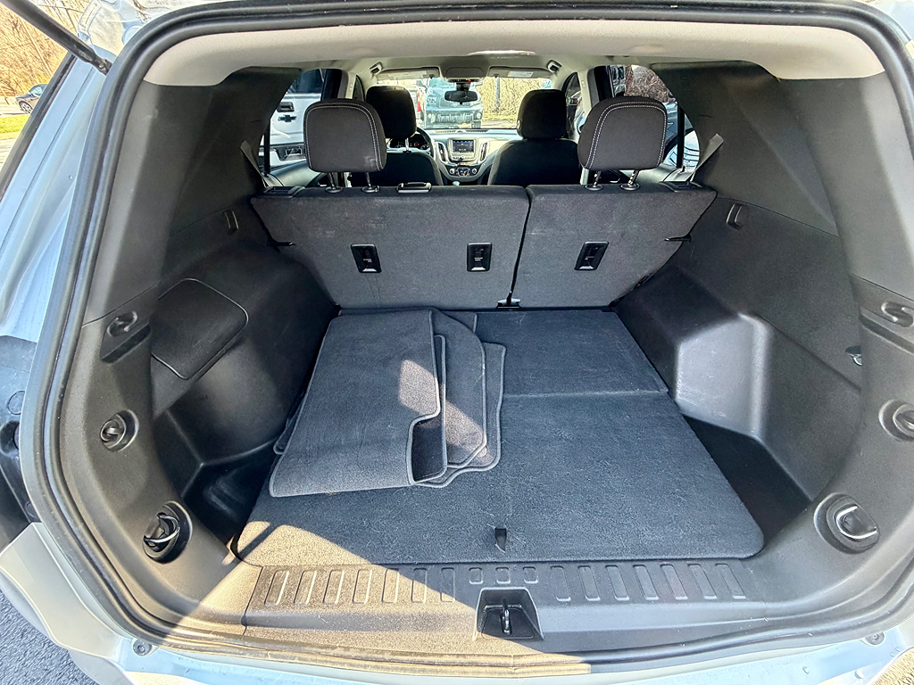 2022 Chevrolet Equinox LS - Photo 14