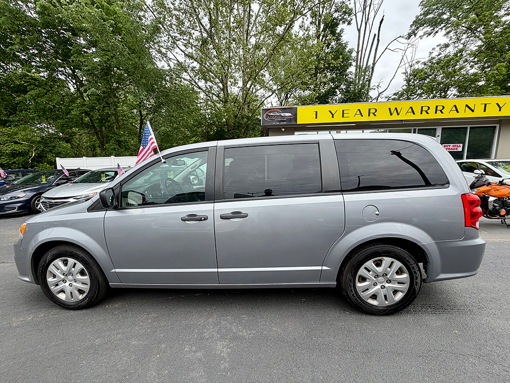 Additional photo of vehicle.