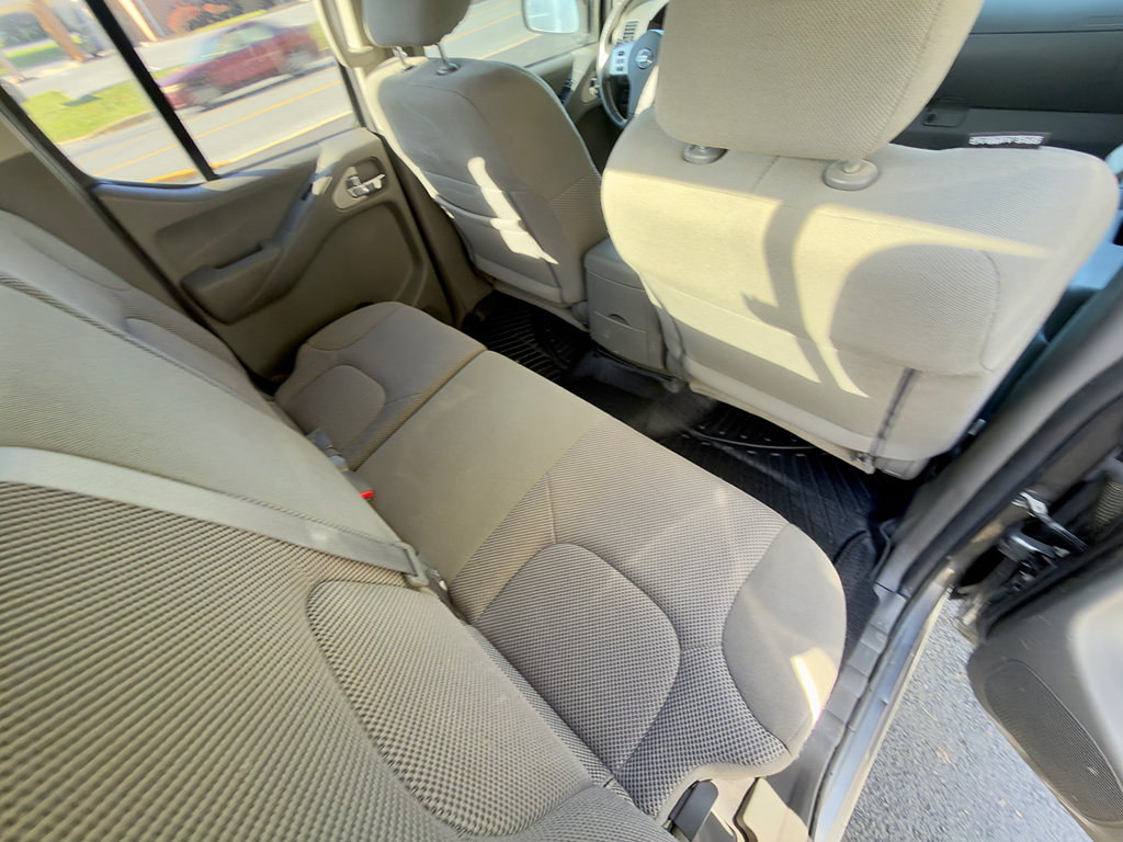 Additional photo of vehicle.
