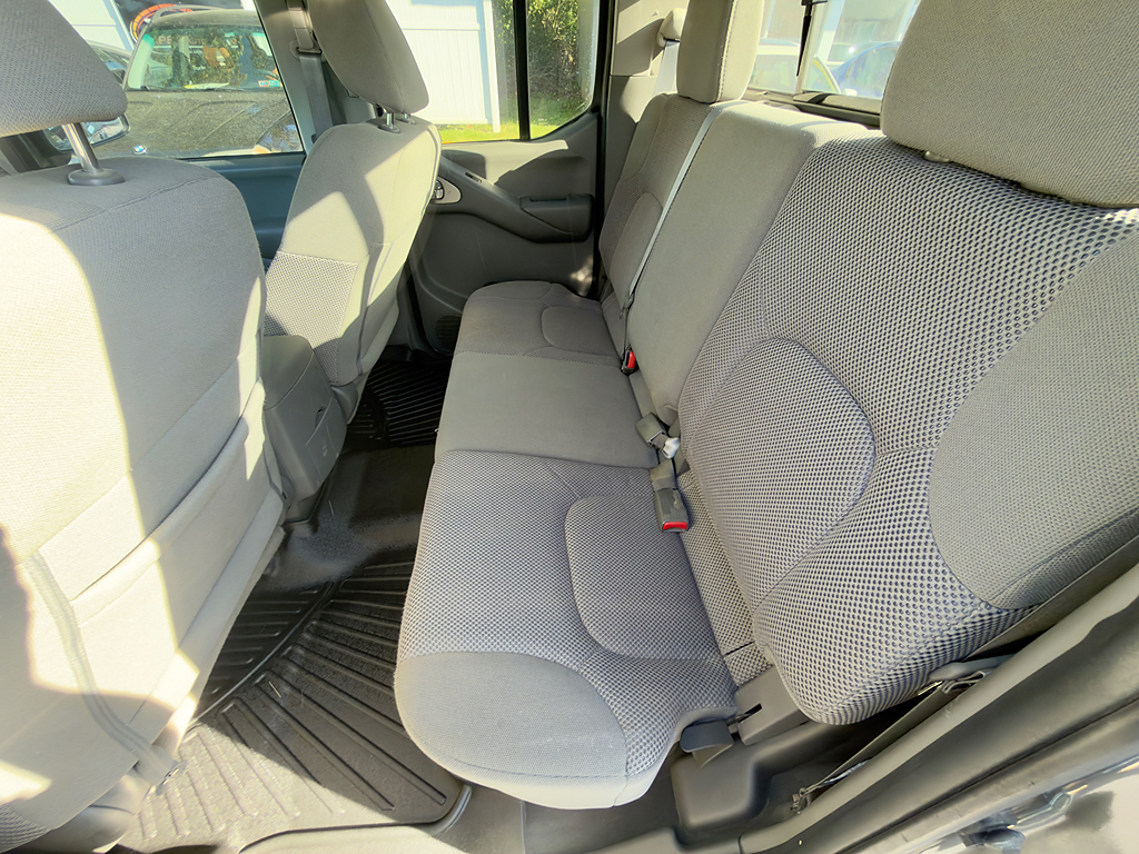 Additional photo of vehicle.