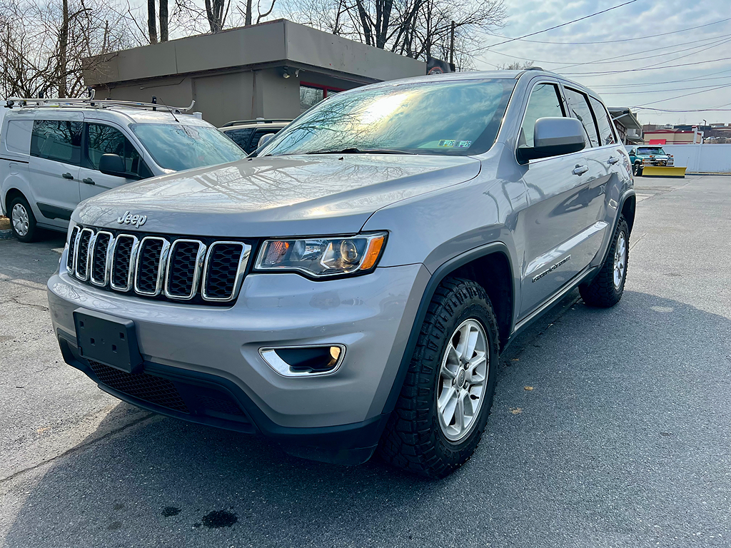2019 Jeep Grand Cherokee Laredo E