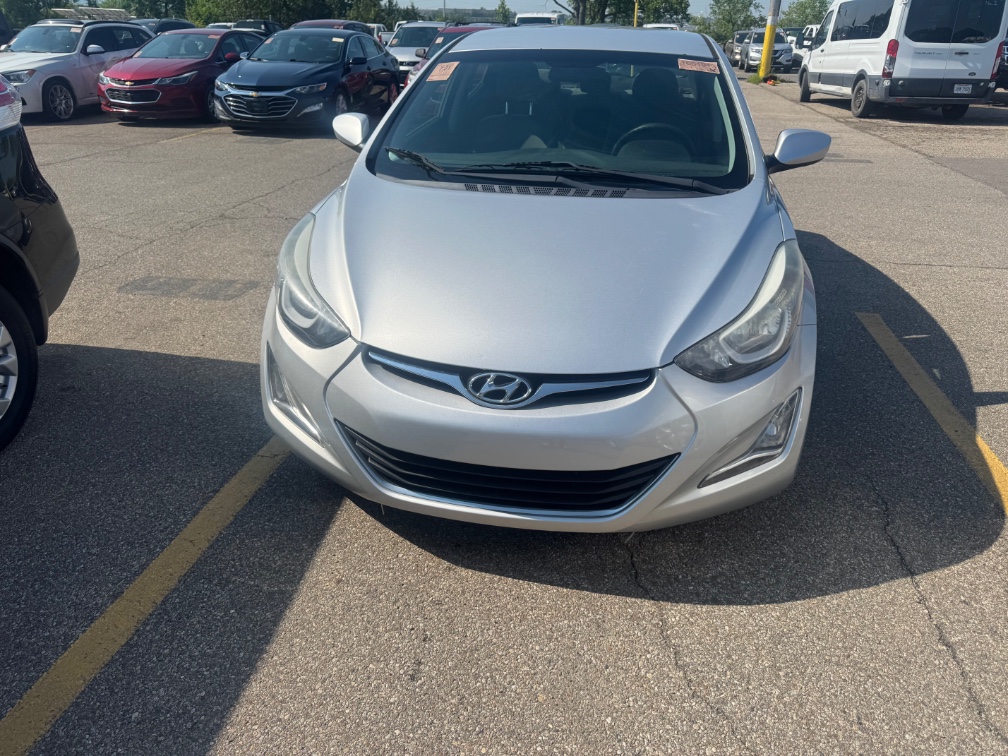 Additional photo of vehicle.