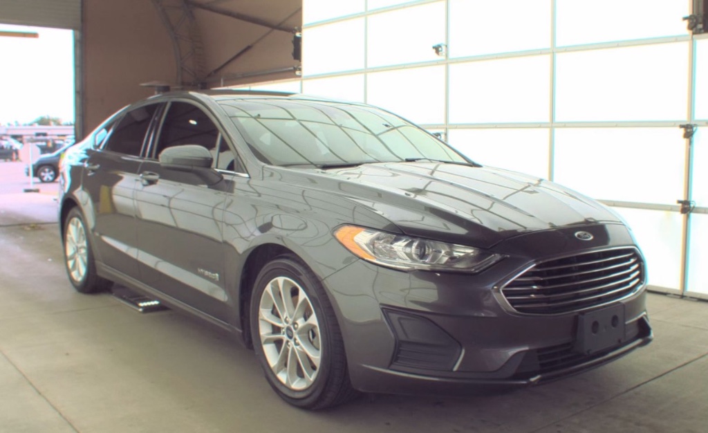 2019 Ford Fusion Hybrid SE