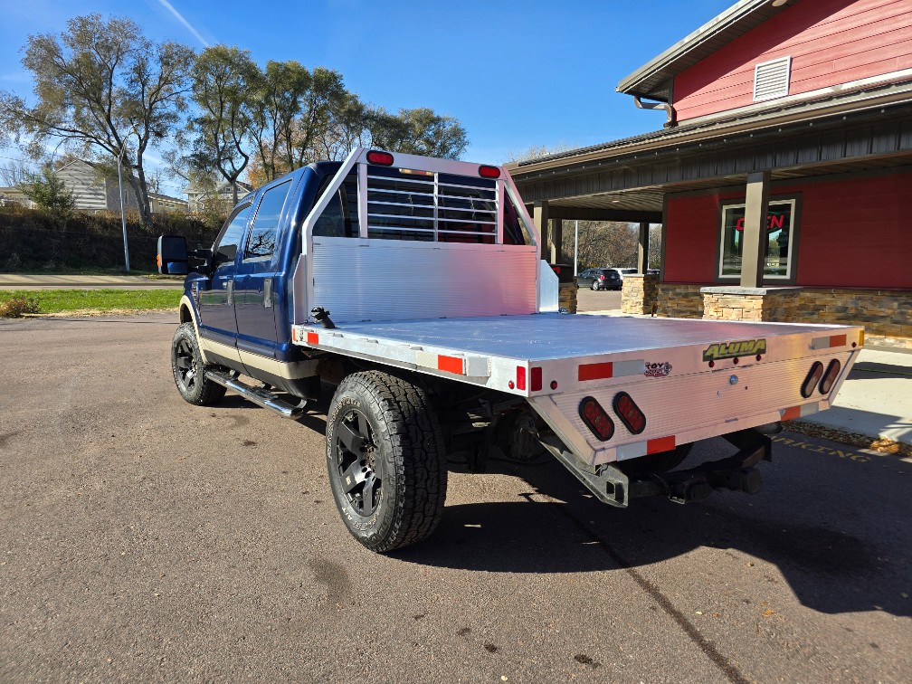 Additional photo of vehicle.