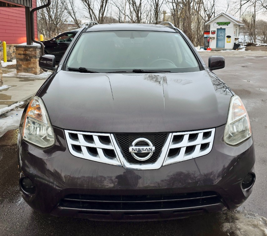 Additional photo of vehicle.