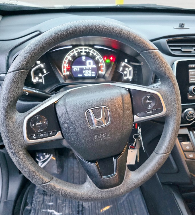 Additional photo of vehicle.