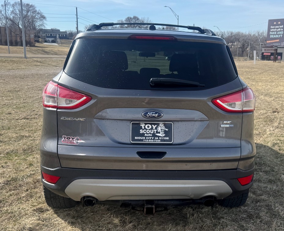 Additional photo of vehicle.